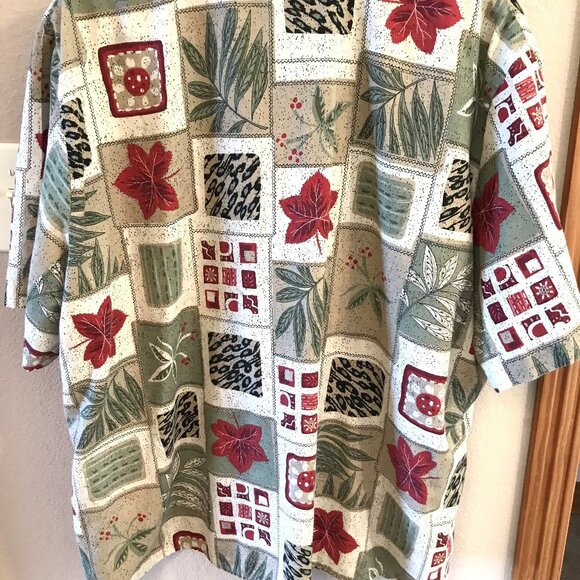 Tapestry Patchwork Print Button-Down Top: 80s Brown Red Leaf Print, Plus Size 24 - Picture 6 of 8